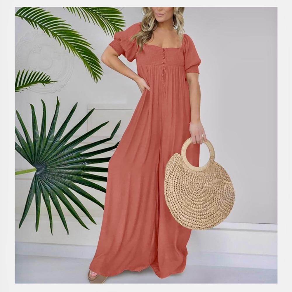 Coral Jumpsuit with Square Neckline and Wide-Leg Silhouette